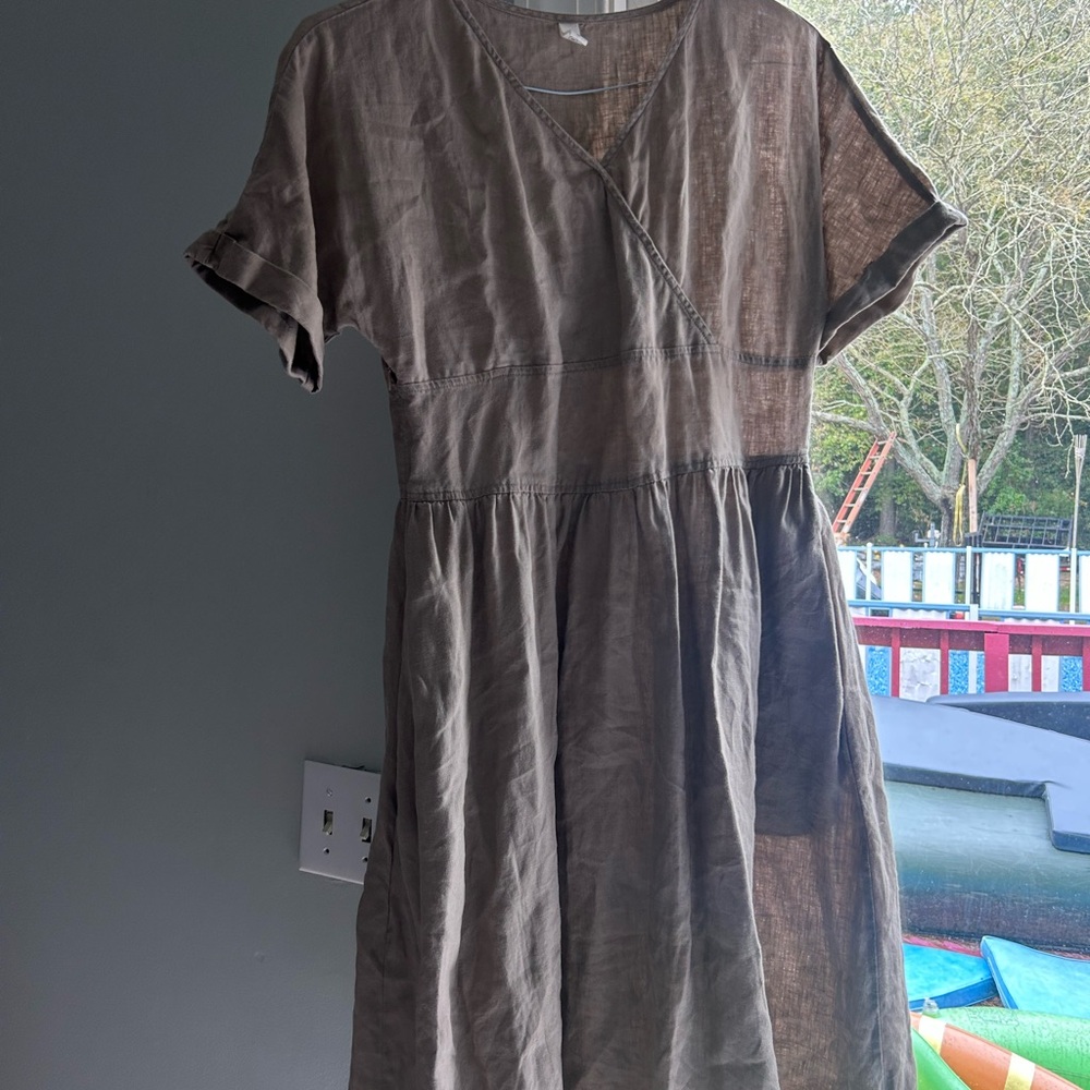 Elegant Brown Midi Dress